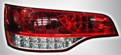 Фонари задние светодиодные красные хрустальные Audi Q7 (комплект)